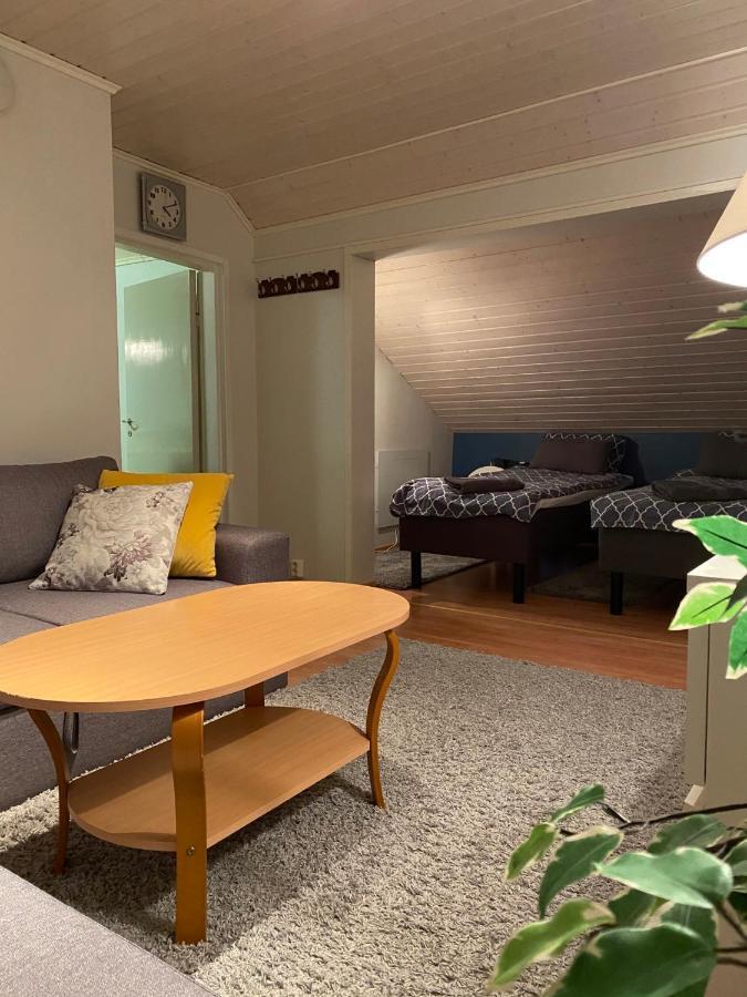 Koskentien Kotimajoitus & Luxury Glamping Apartment Jamsa Ngoại thất bức ảnh
