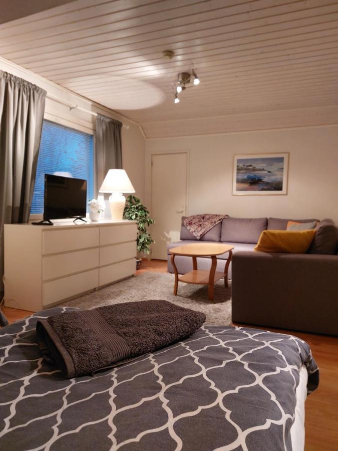 Koskentien Kotimajoitus & Luxury Glamping Apartment Jamsa Ngoại thất bức ảnh