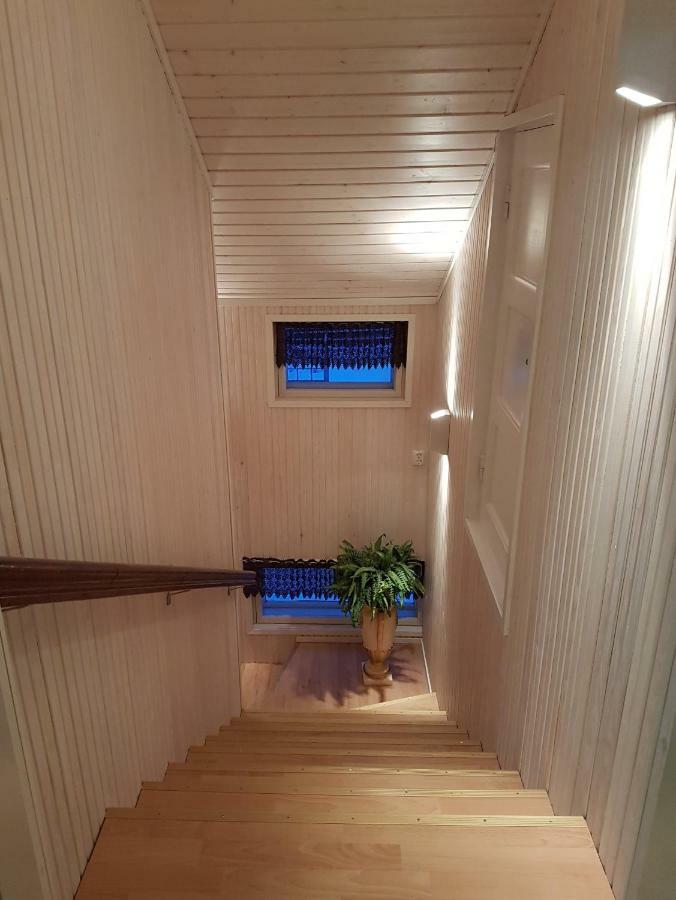 Koskentien Kotimajoitus & Luxury Glamping Apartment Jamsa Ngoại thất bức ảnh